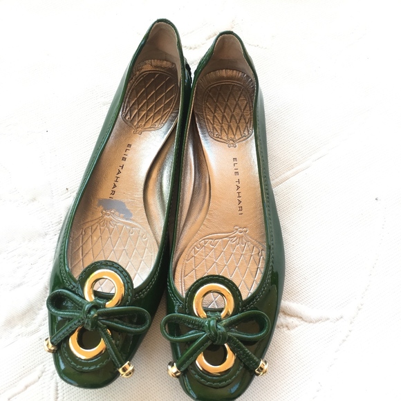 elie tahari shoes flats